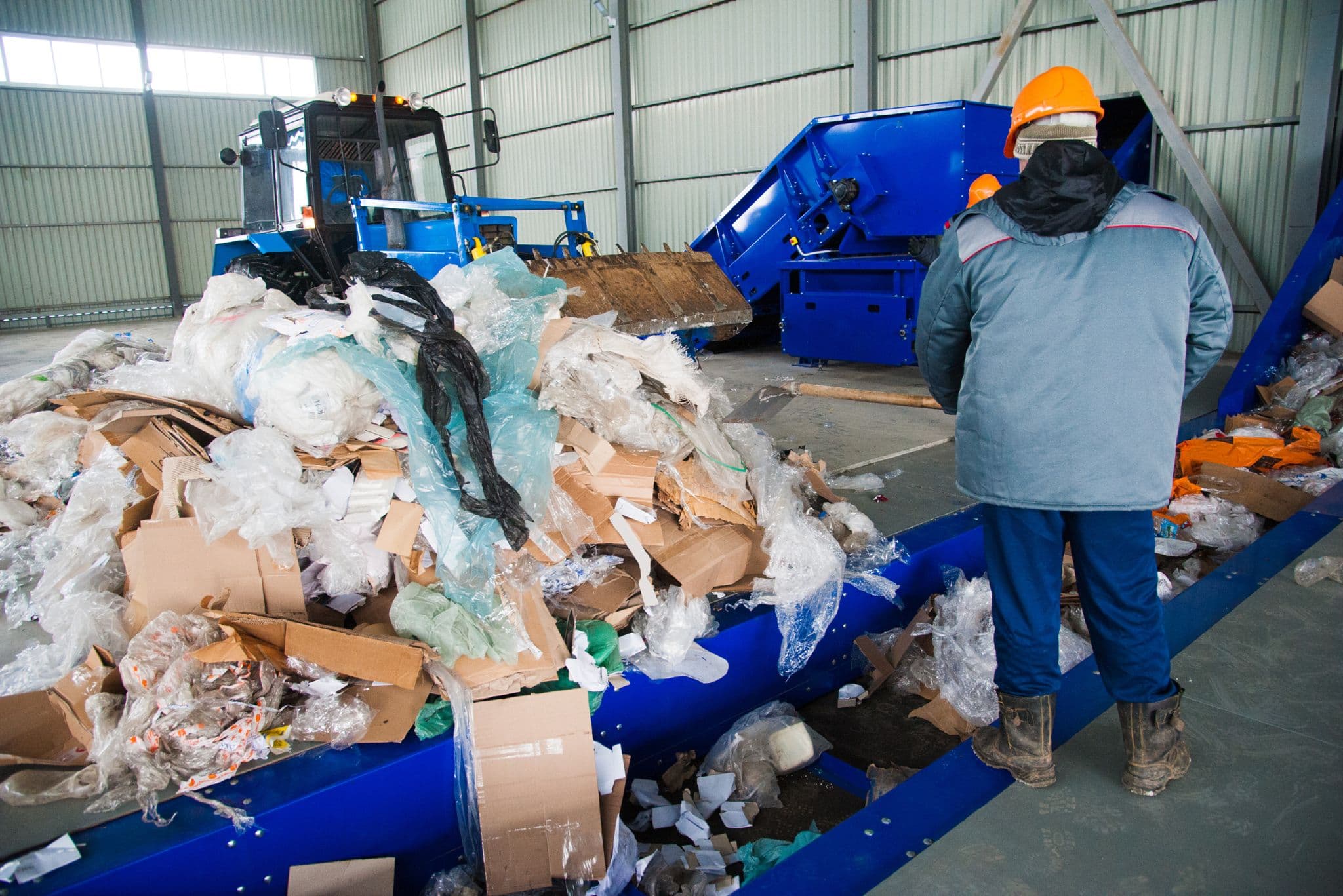 Roll on roll off skip hire services Chesterfield